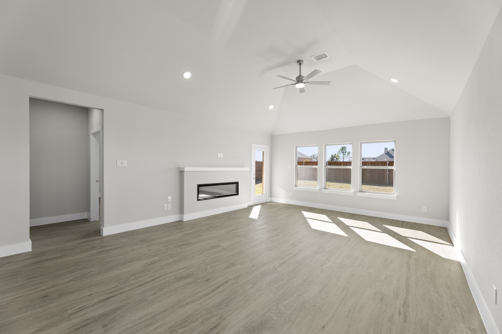 2359 Bell Way Forney TX 75126