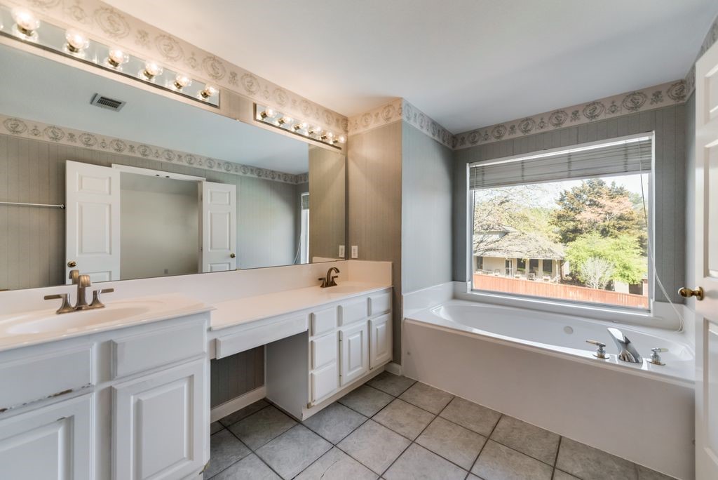 1920 Haversham Drive Flower Mound TX 75022