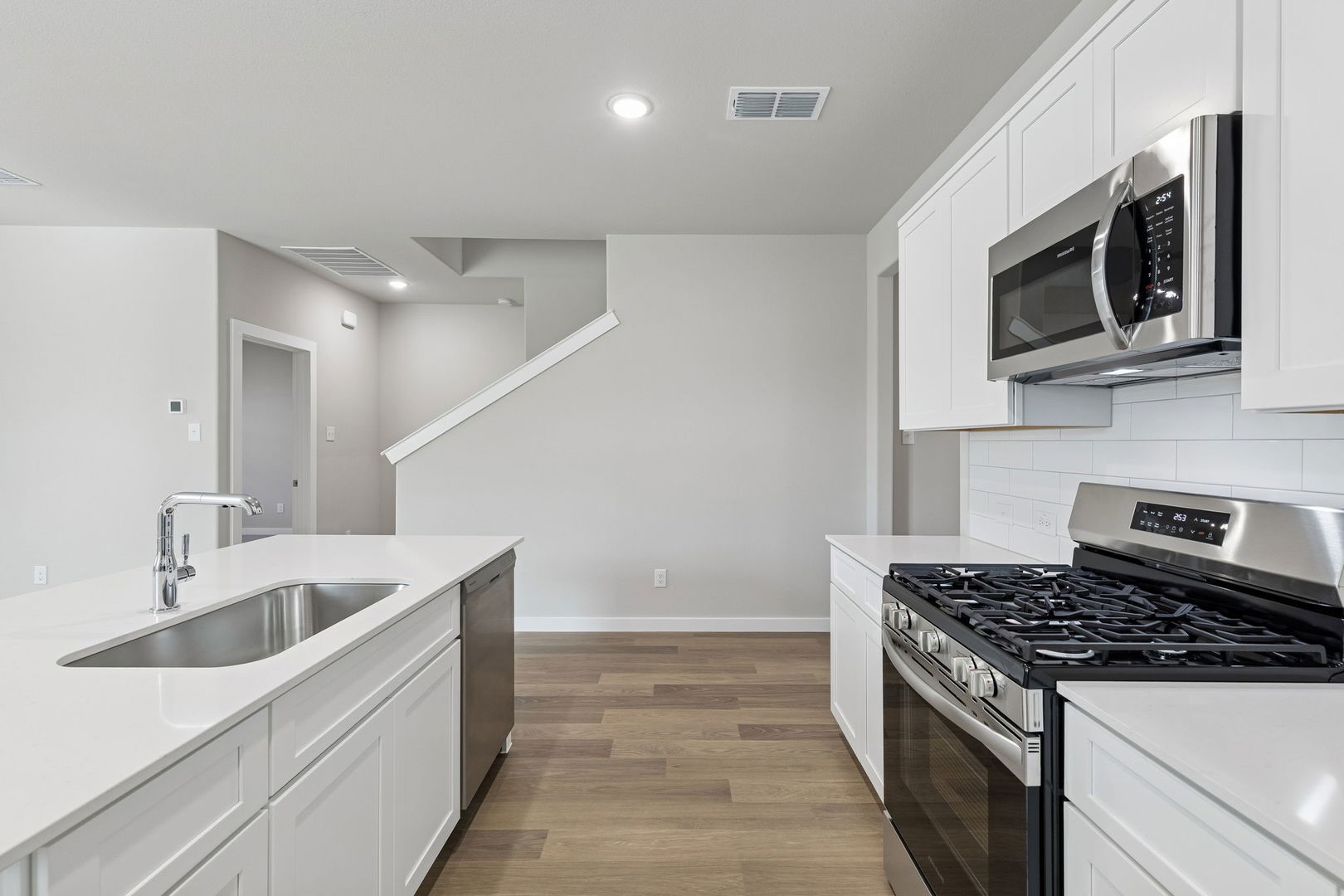 2214 Derby Drive Seagoville TX 75159