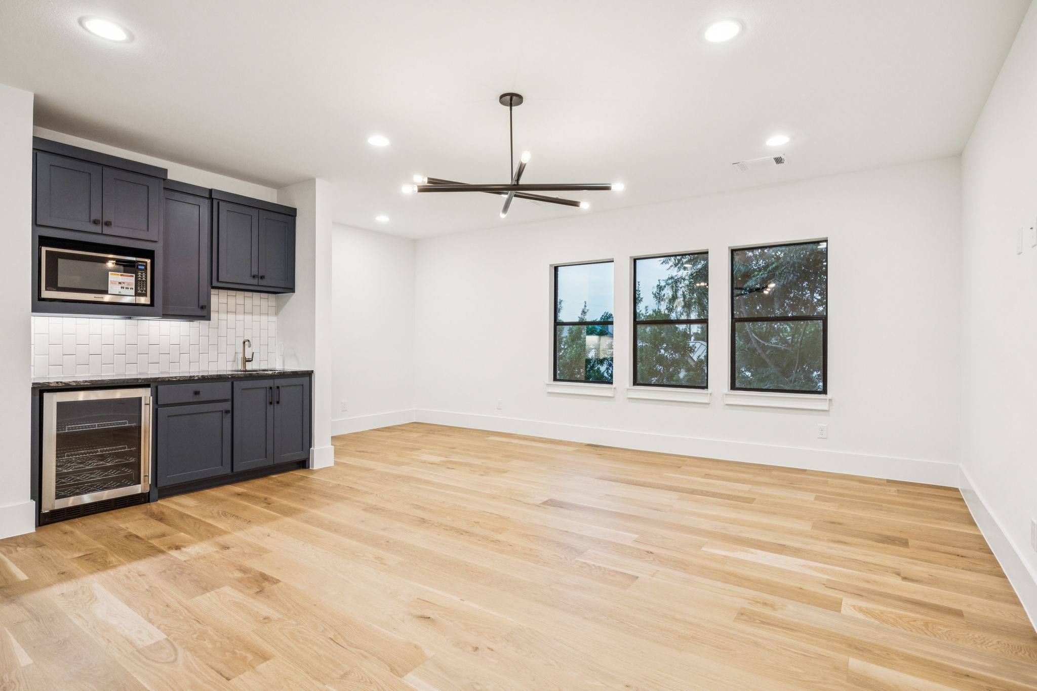 4330 Ridge Road Dallas TX 75229