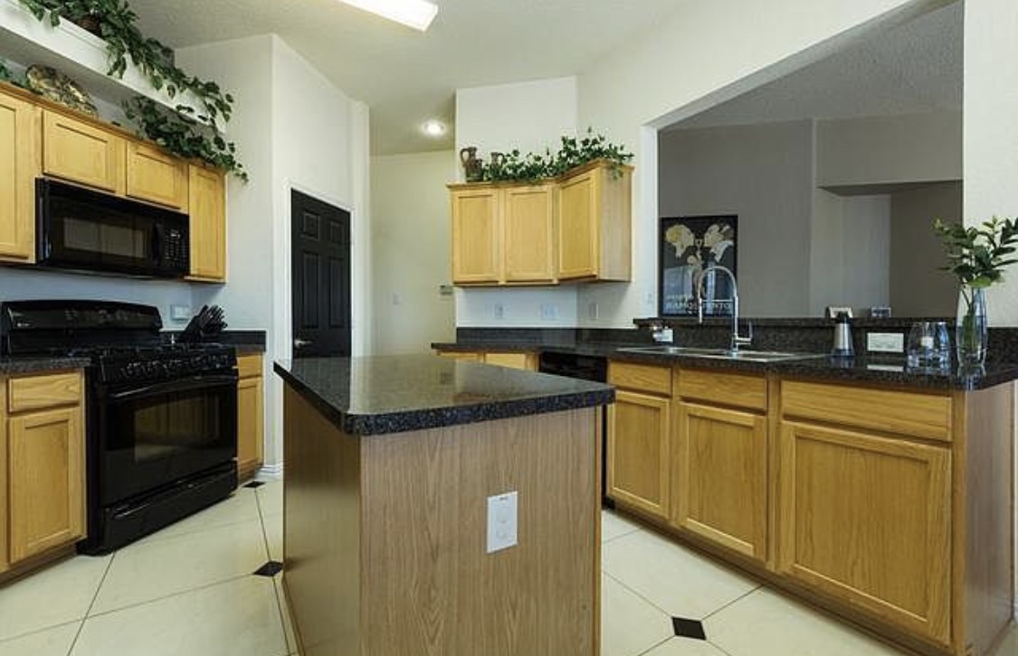 8412 Muirwood Trail Fort Worth TX 76137