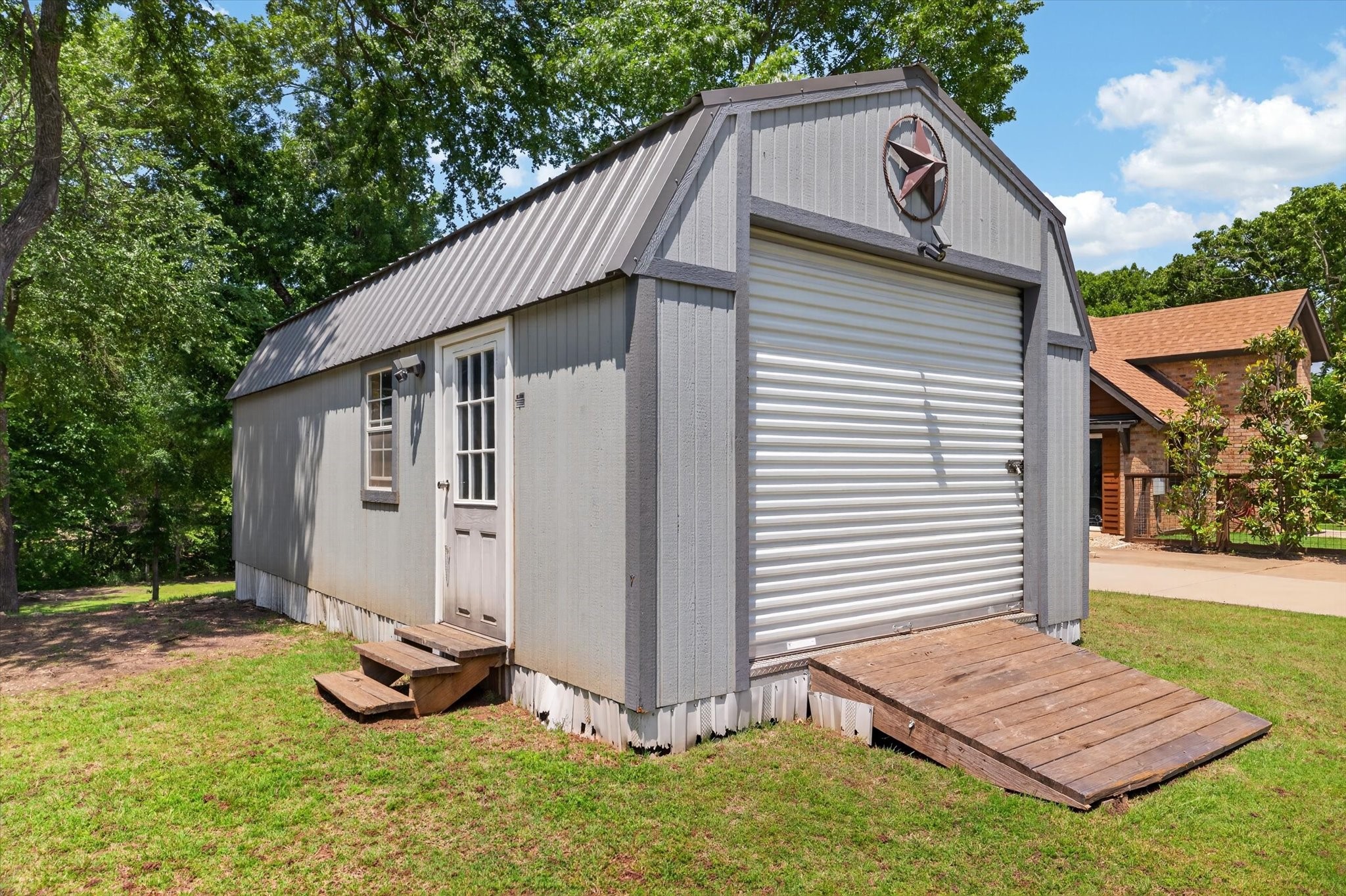 657 Hidden Lakes Boulevard Gunter TX 75058