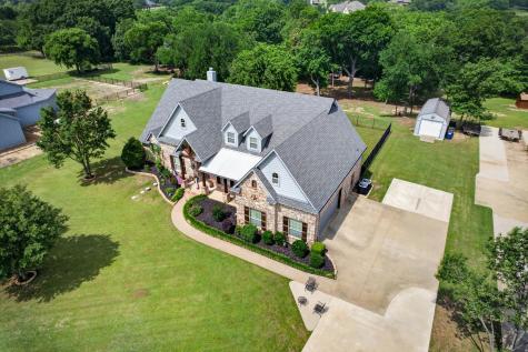657 Hidden Lakes Boulevard Gunter TX 75058
