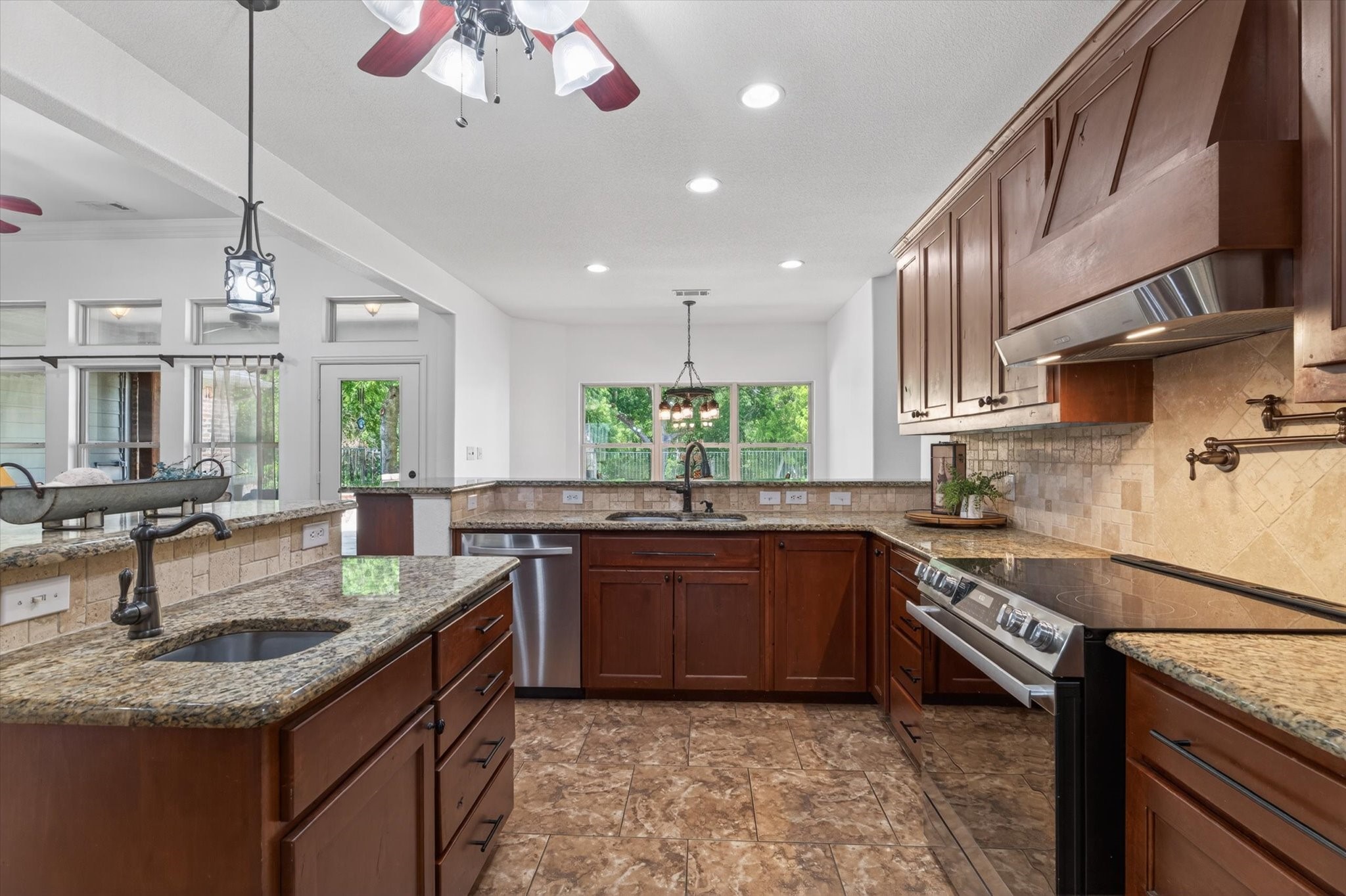 657 Hidden Lakes Boulevard Gunter TX 75058