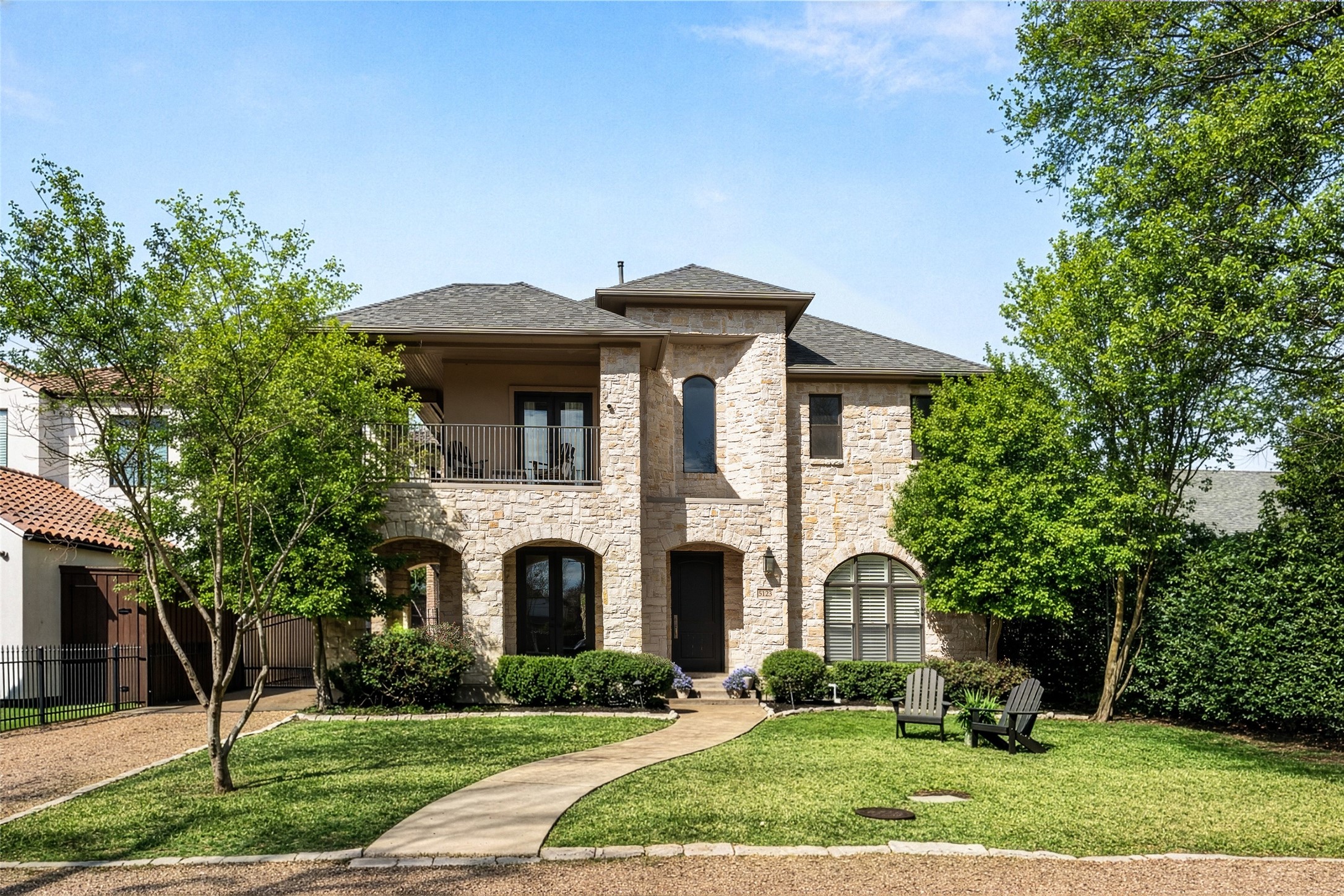 5123 Elsby Avenue Dallas TX 75209