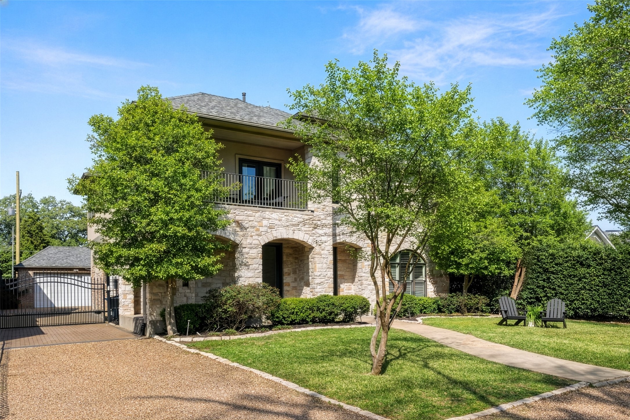 5123 Elsby Avenue Dallas TX 75209
