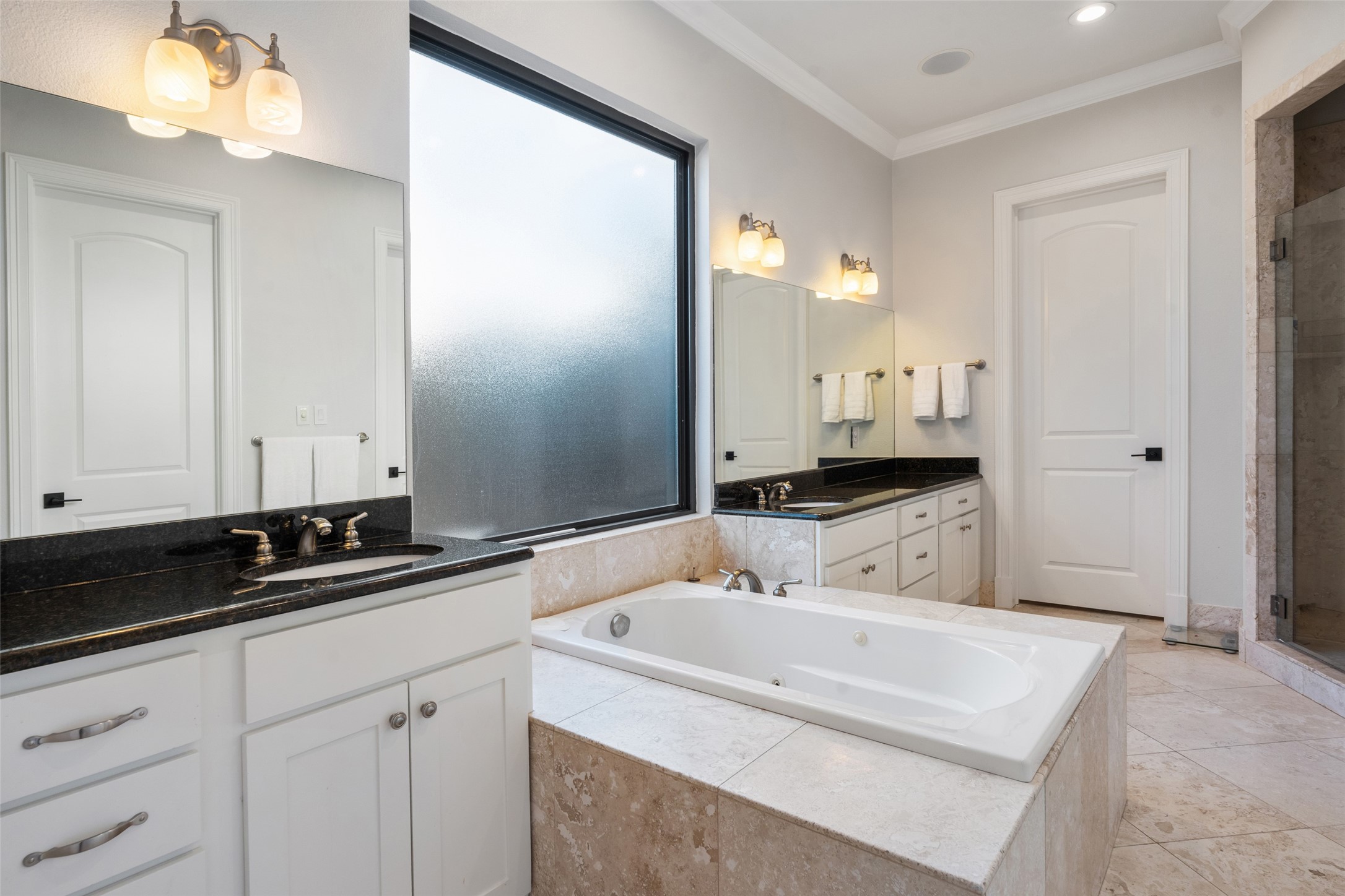 5123 Elsby Avenue Dallas TX 75209