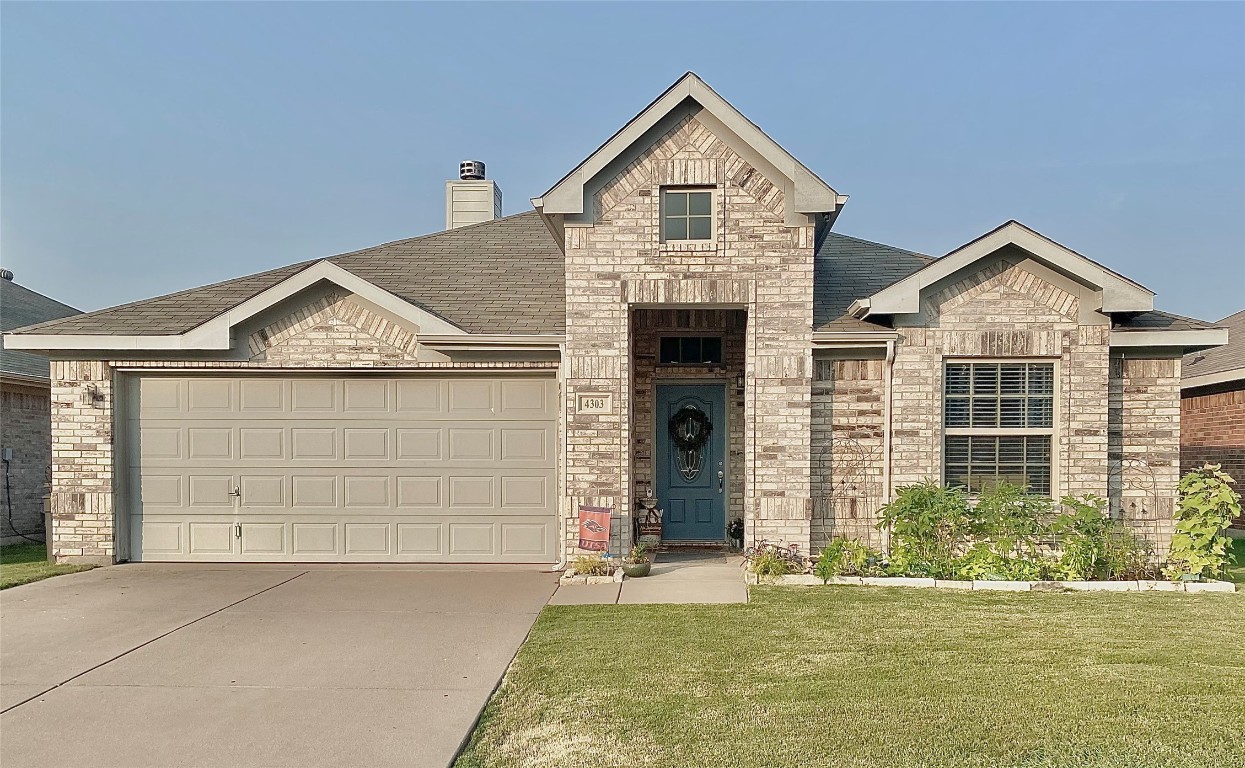 4303 Sapphire Lane Granbury TX 76049
