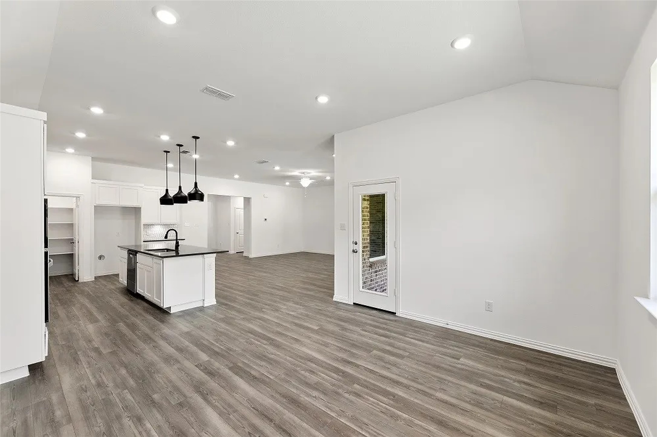 1632 Pavin Lane Fort Worth TX 76052