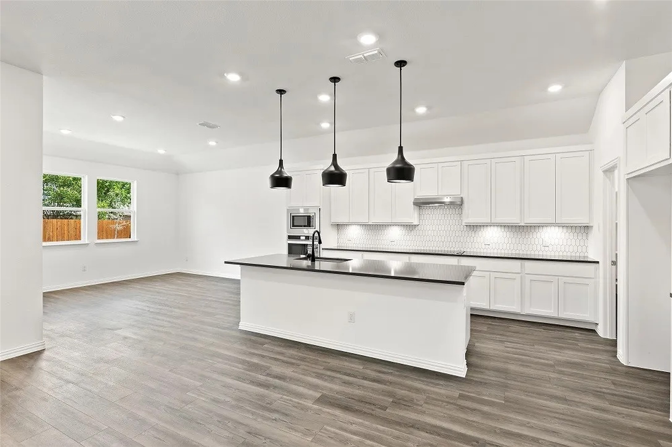 1632 Pavin Lane Fort Worth TX 76052