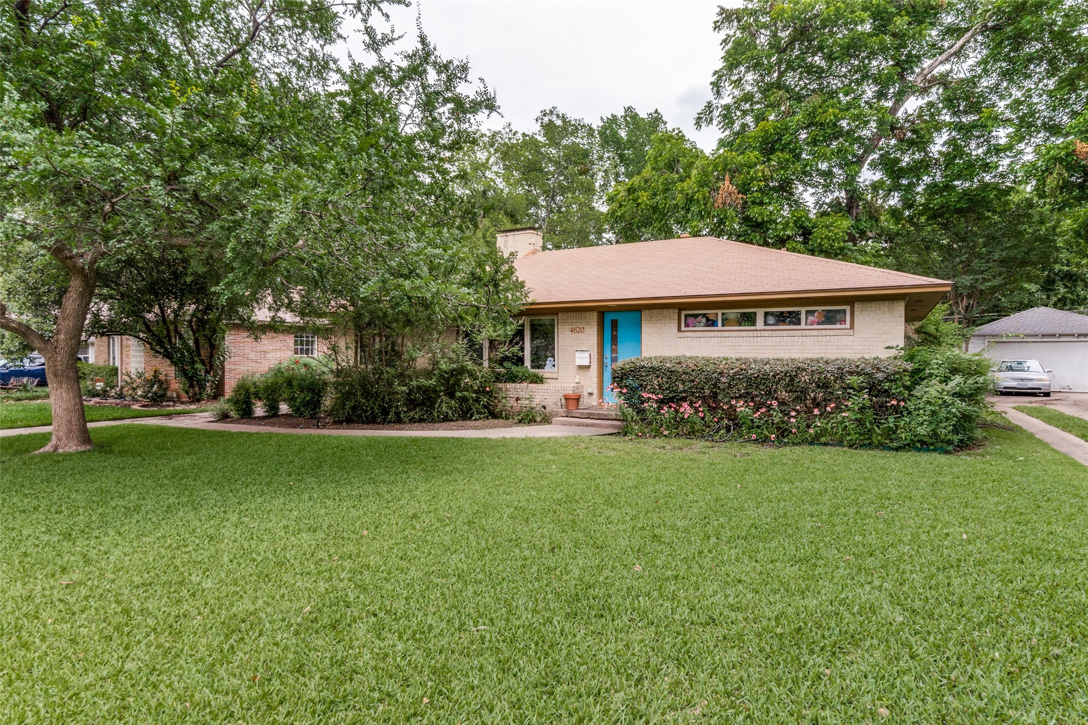 4620 Surf Drive Dallas TX 75214