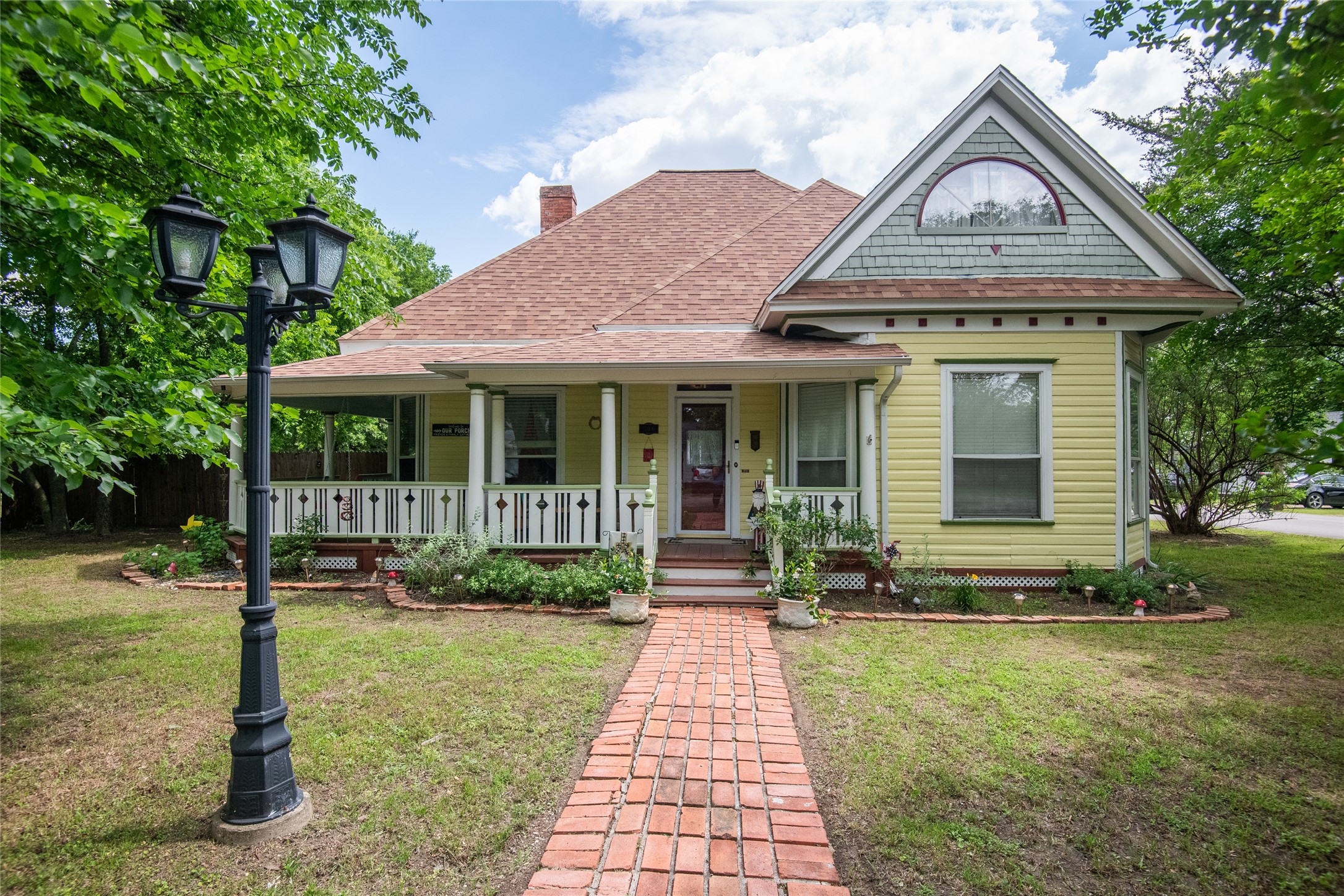 306 College Street Red Oak TX 75154