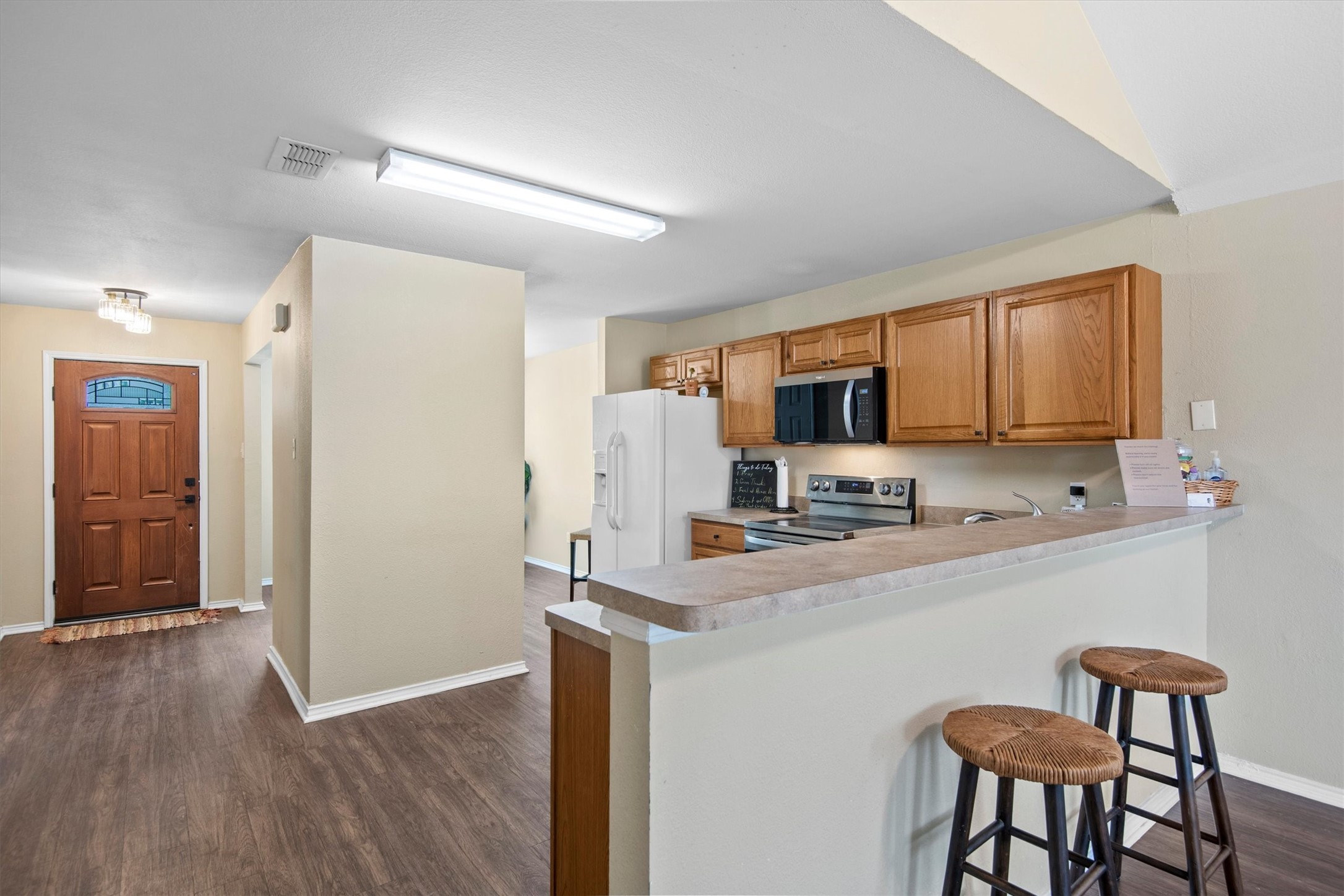5589 Hunters Bend Lane Dallas TX 75249