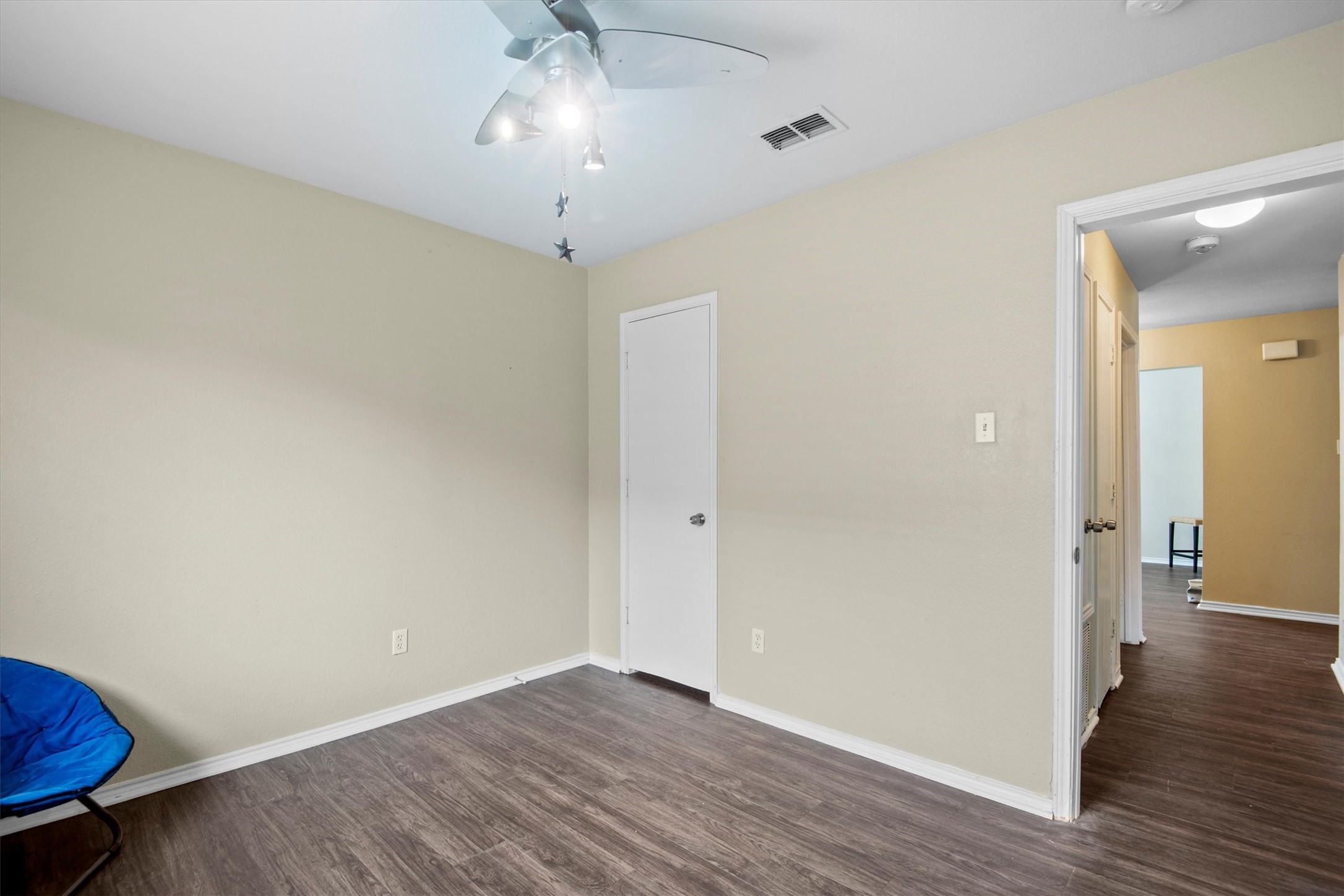 5589 Hunters Bend Lane Dallas TX 75249