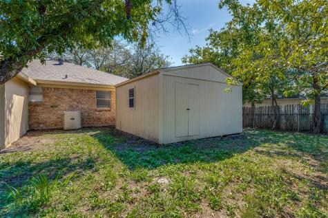 3800 Van Deman Drive Benbrook TX 76116