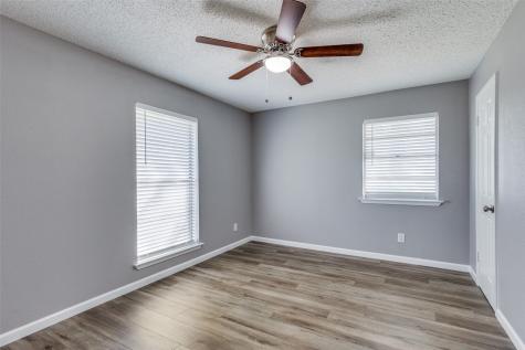 3800 Van Deman Drive Benbrook TX 76116