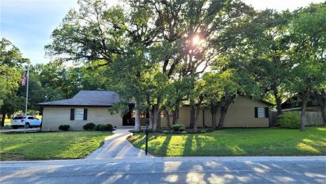 1705 14th Street Brownwood TX 76801