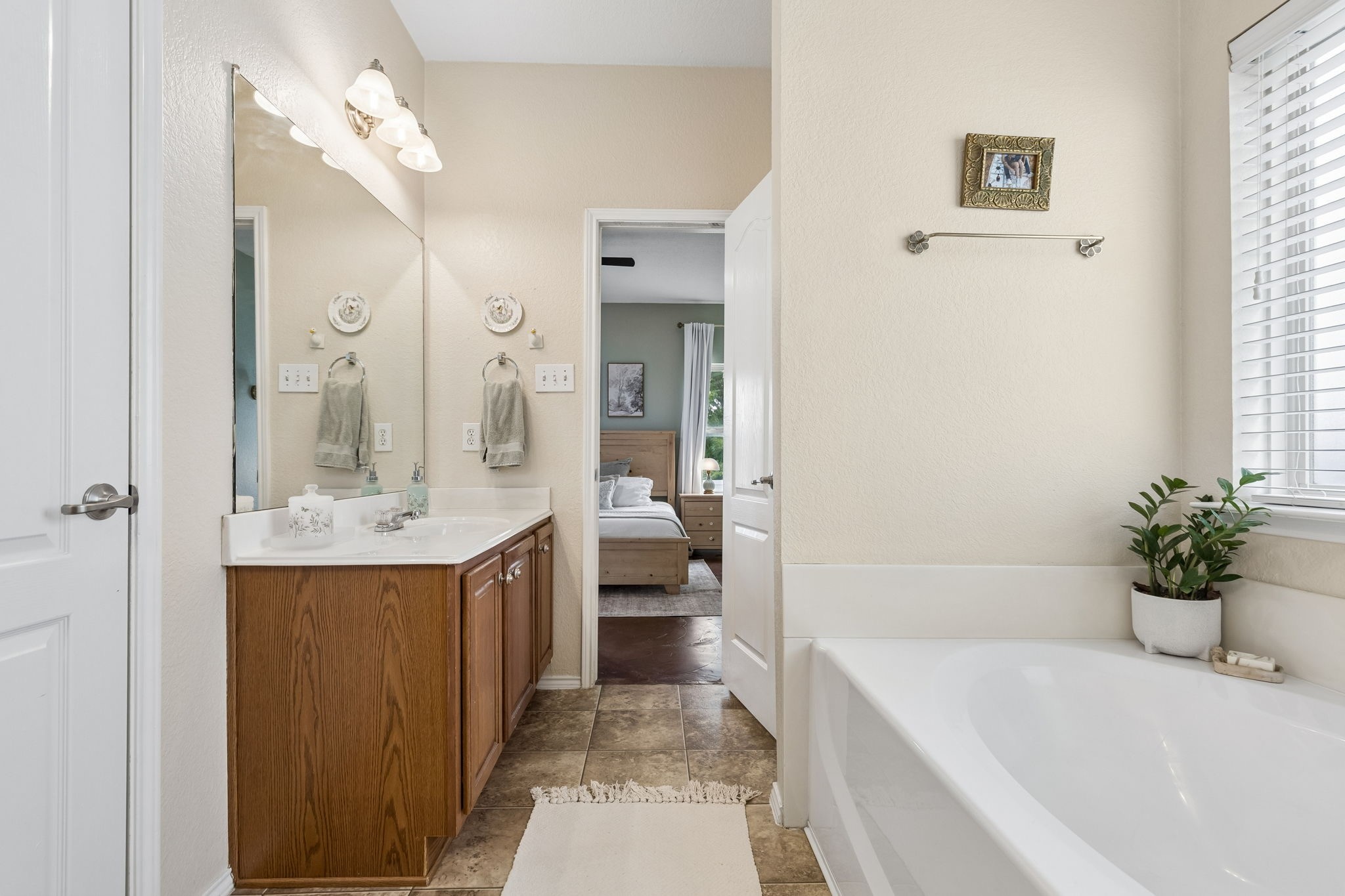 10980 Caldwell Lane Fort Worth TX 76179