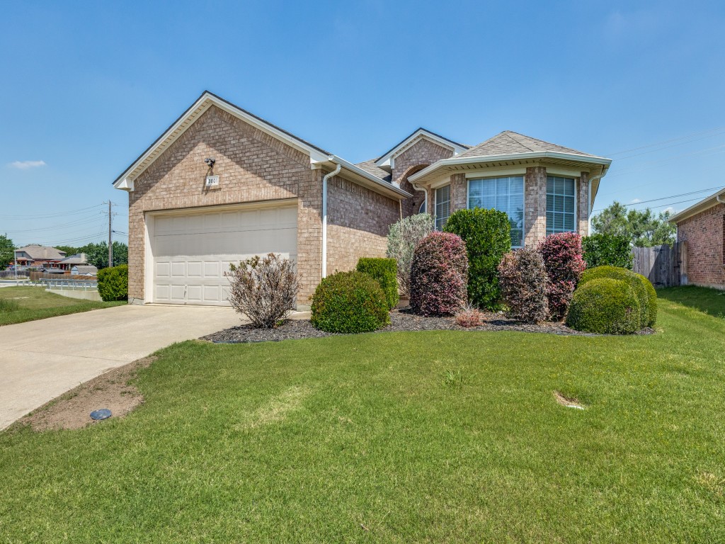 3801 Old Richwood Lane Fort Worth TX 76244