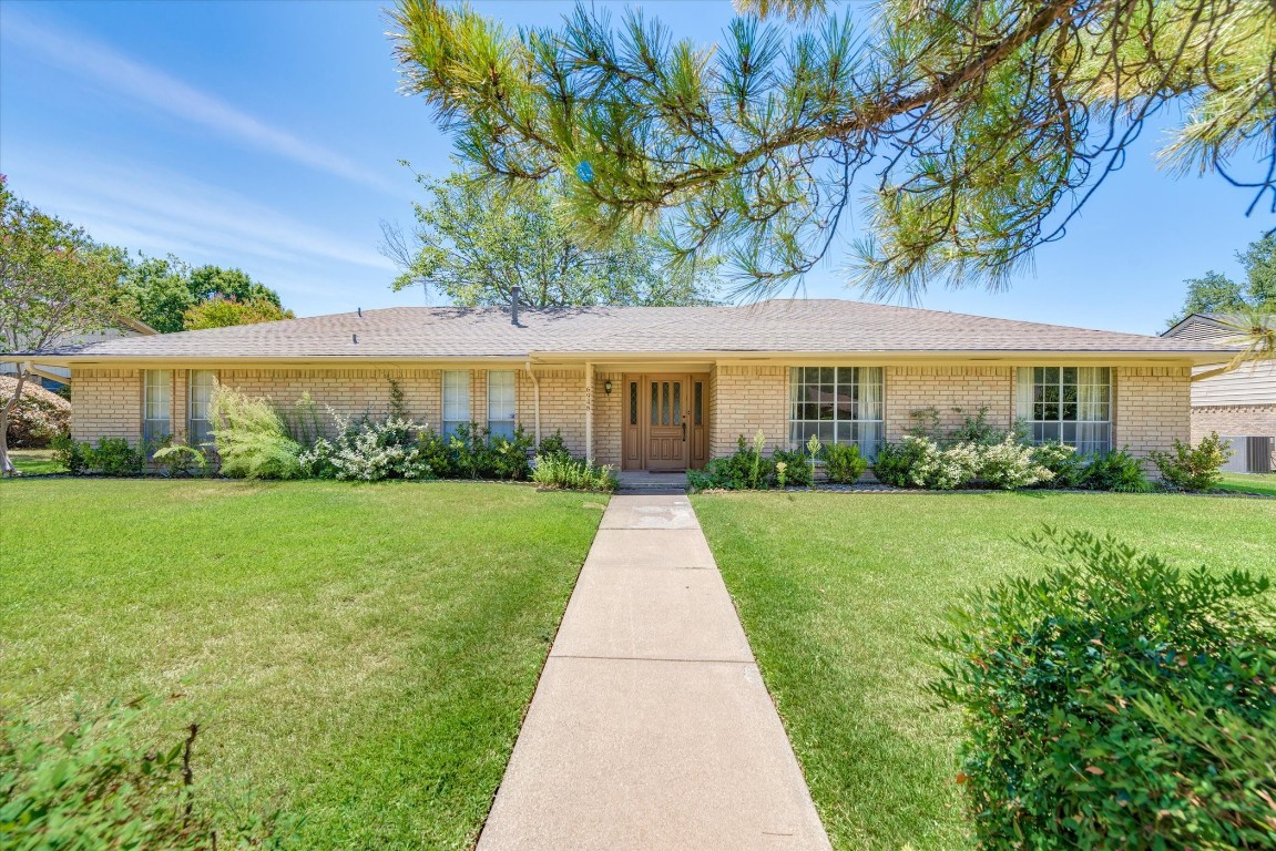 6948 Winterwood Lane Dallas TX 75248