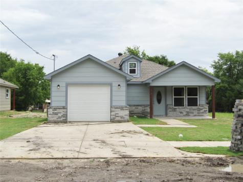 1207 Rosemary Street Greenville TX 75401