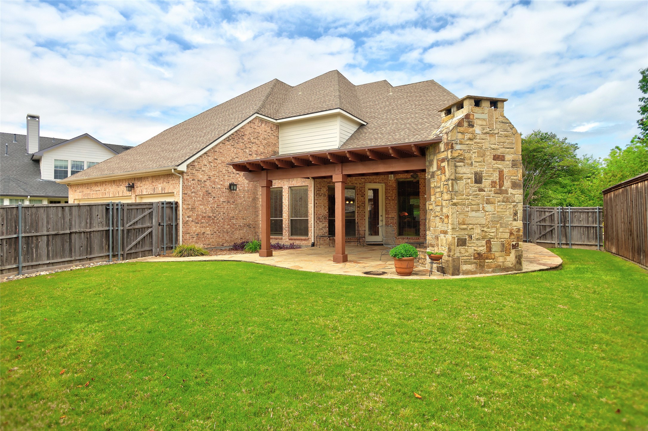 2617 Queen Elaine Drive Lewisville TX 75056