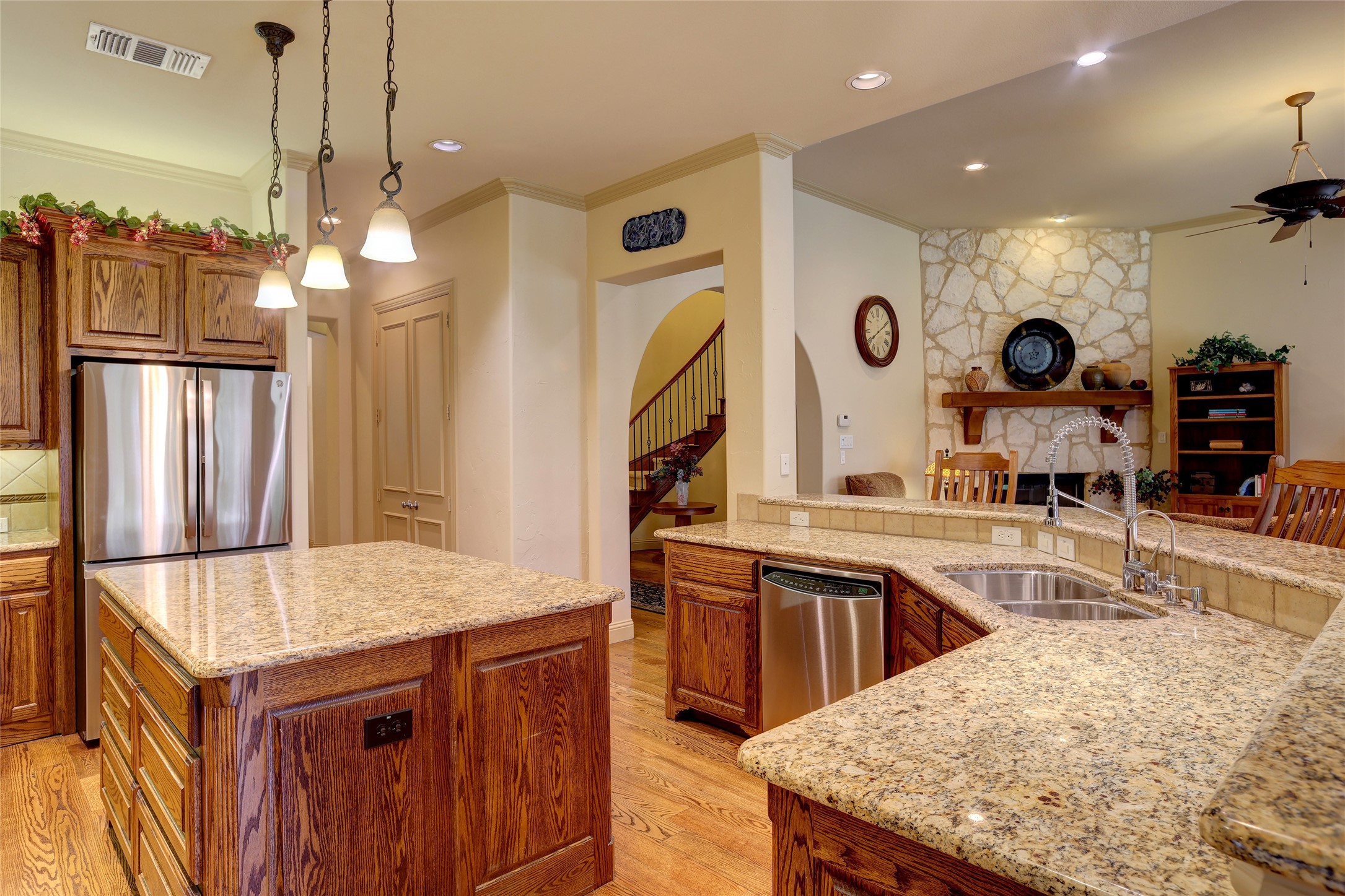 2617 Queen Elaine Drive Lewisville TX 75056