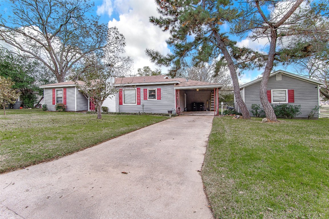 125 Circle Drive Cleburne TX 76033