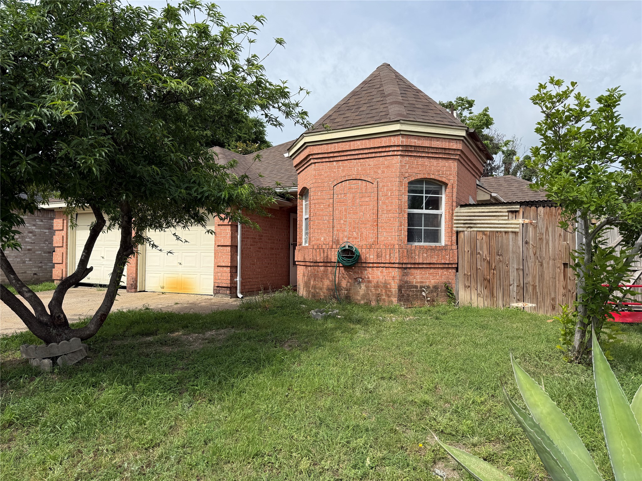 3232 Rosebank Drive Dallas TX 75228