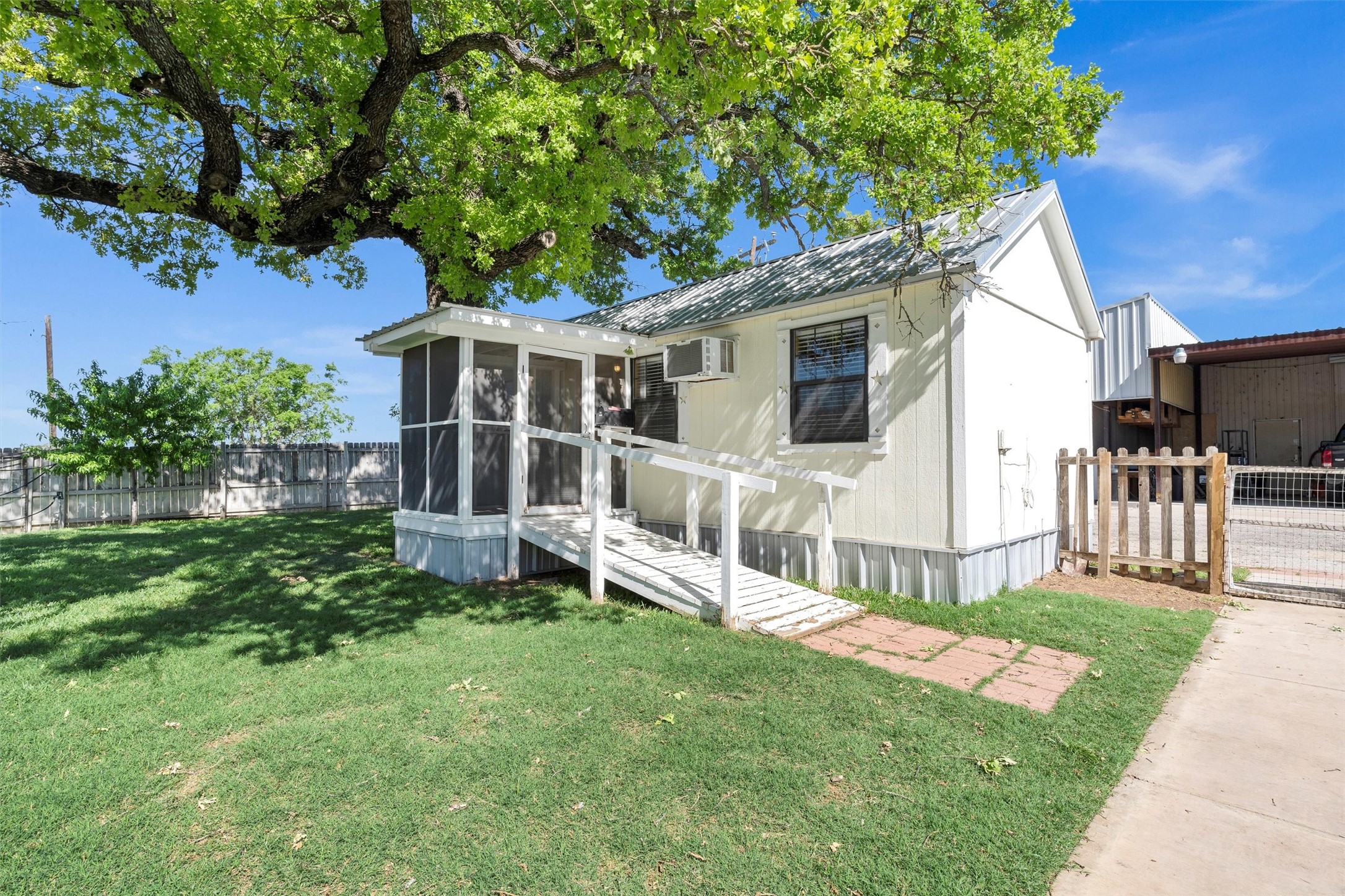 13122 Lipan Highway Lipan TX 76462