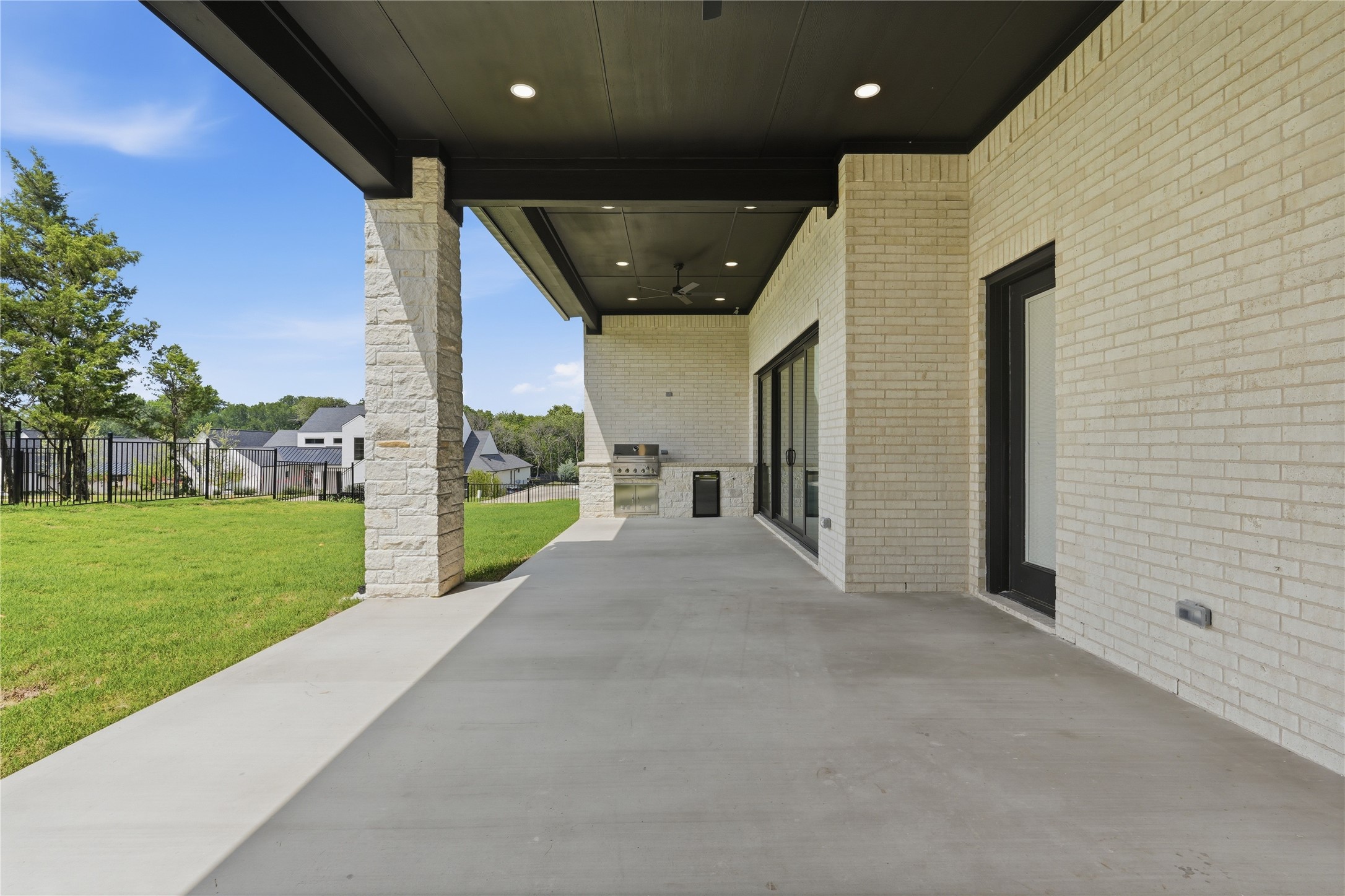 145 Sawgrass Drive Heath TX 75032