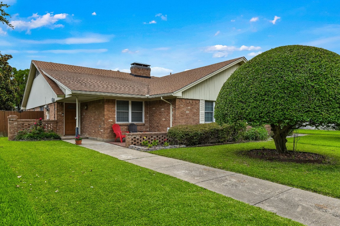 4212 Harvest Hill Road Dallas TX 75244