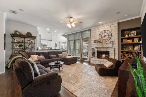 105 Meadow Glen Court Aledo TX 76008