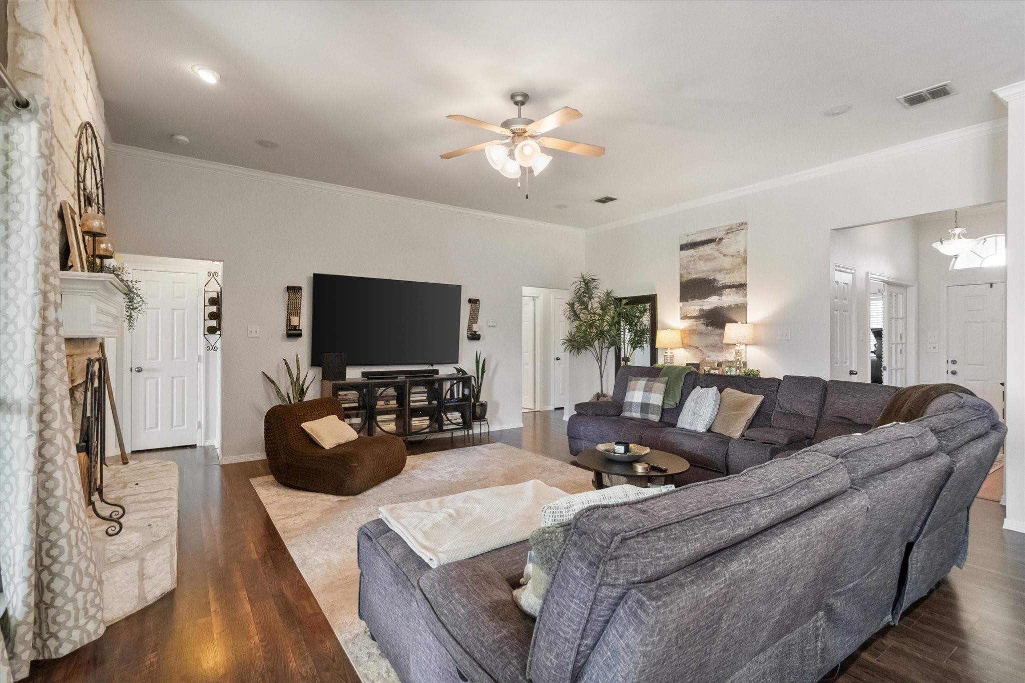 105 Meadow Glen Court Aledo TX 76008