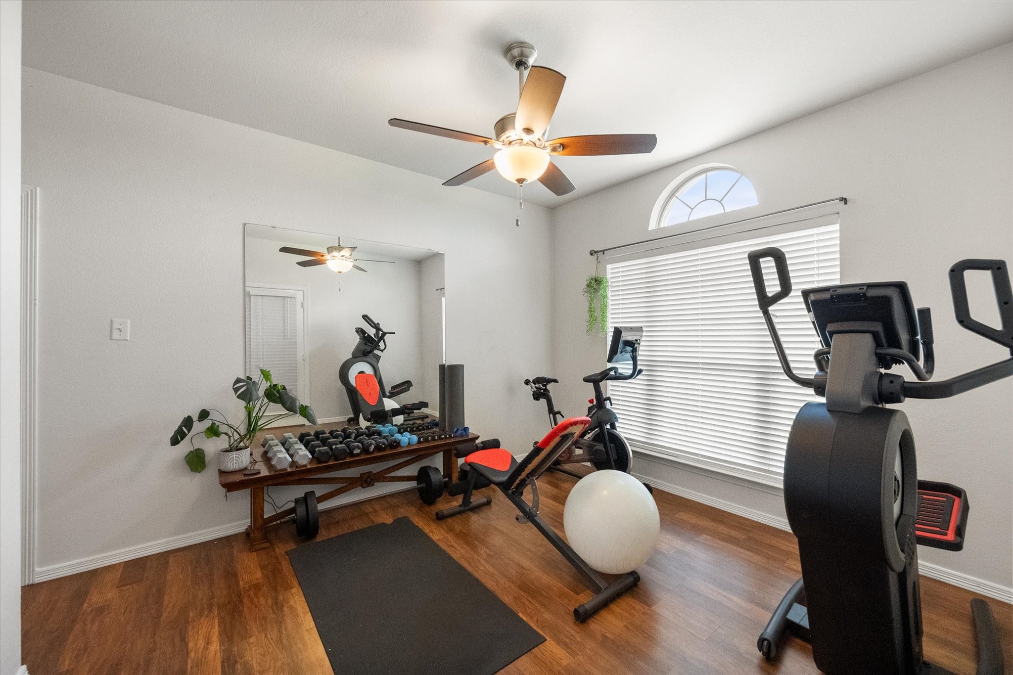 105 Meadow Glen Court Aledo TX 76008