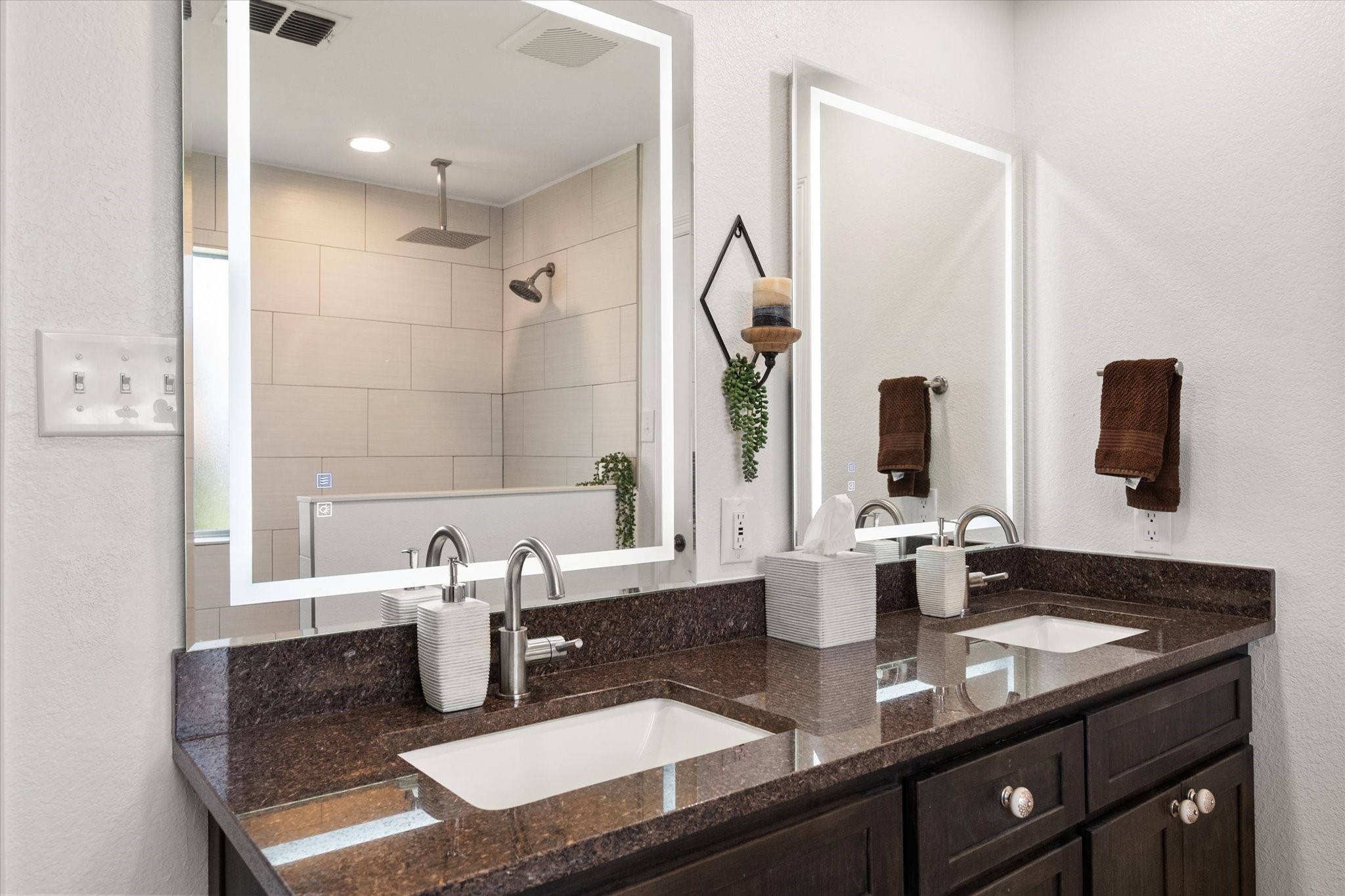 105 Meadow Glen Court Aledo TX 76008