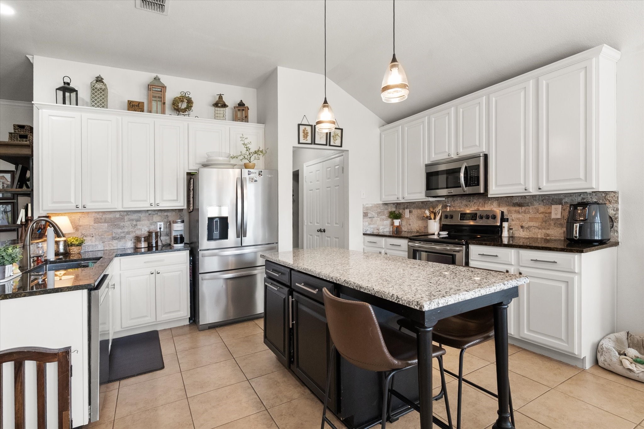105 Meadow Glen Court Aledo TX 76008