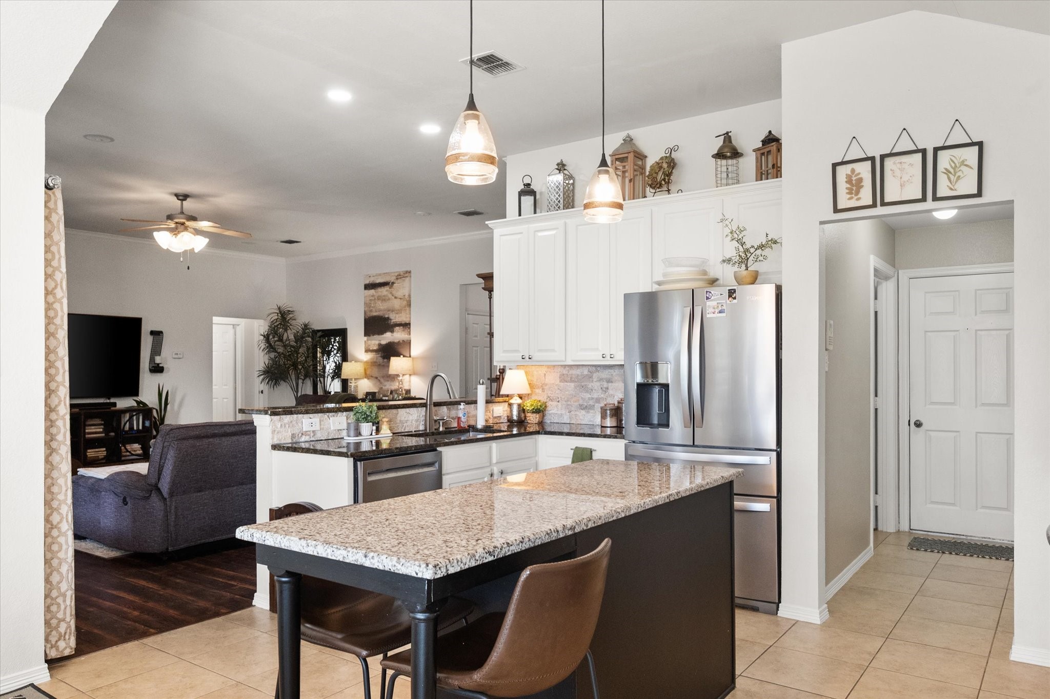 105 Meadow Glen Court Aledo TX 76008