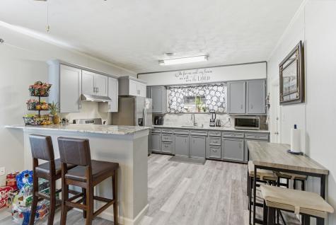 401 W Mesquite Street Gunter TX 75058