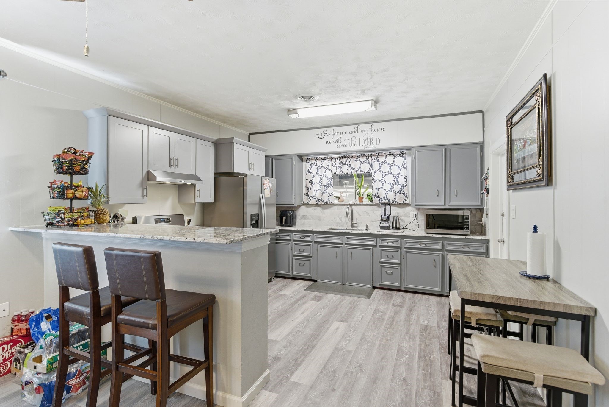 401 W Mesquite Street Gunter TX 75058