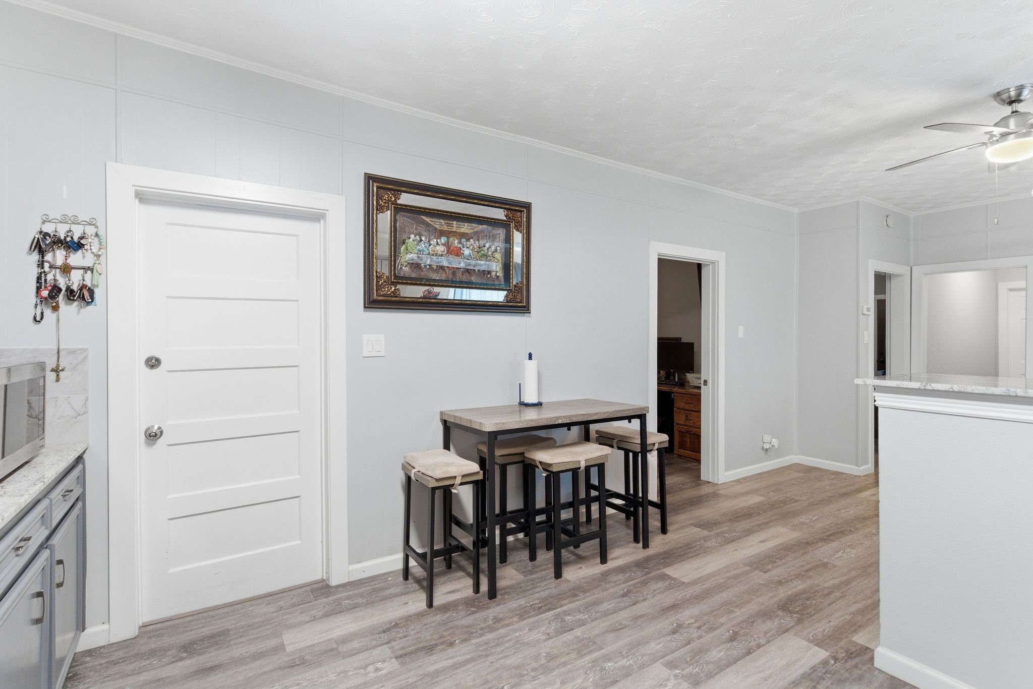 401 W Mesquite Street Gunter TX 75058