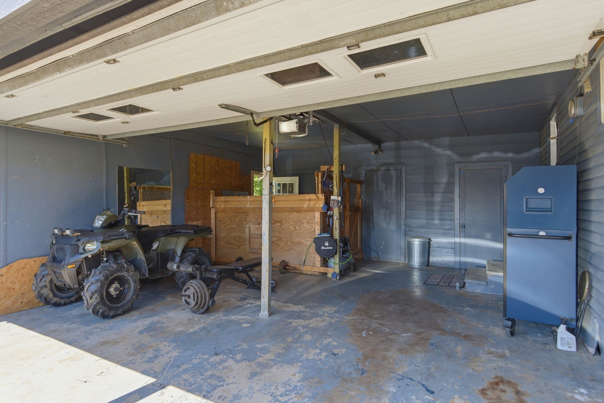 401 W Mesquite Street Gunter TX 75058