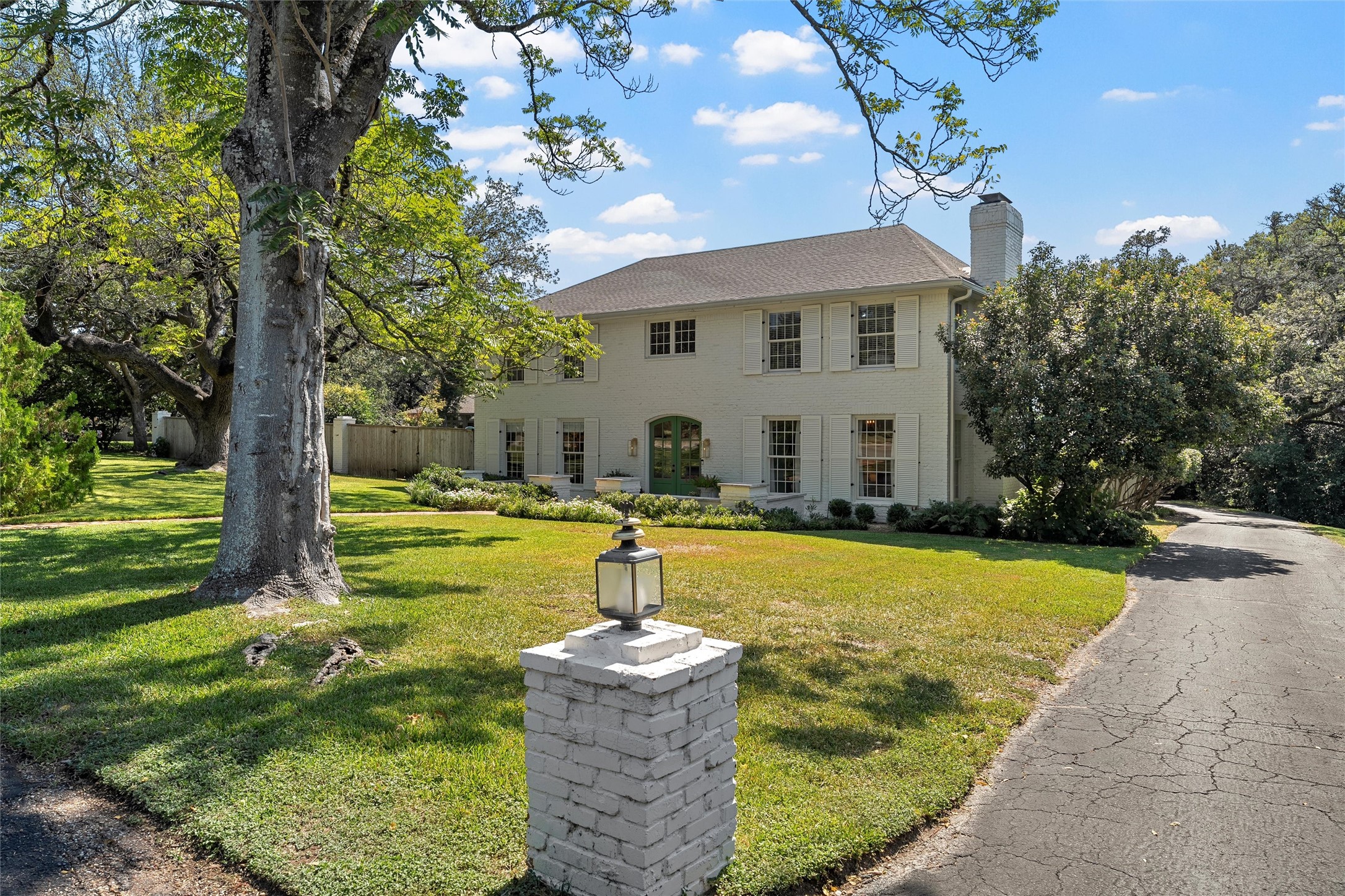 6710 Fish Pond Road Waco TX 76710