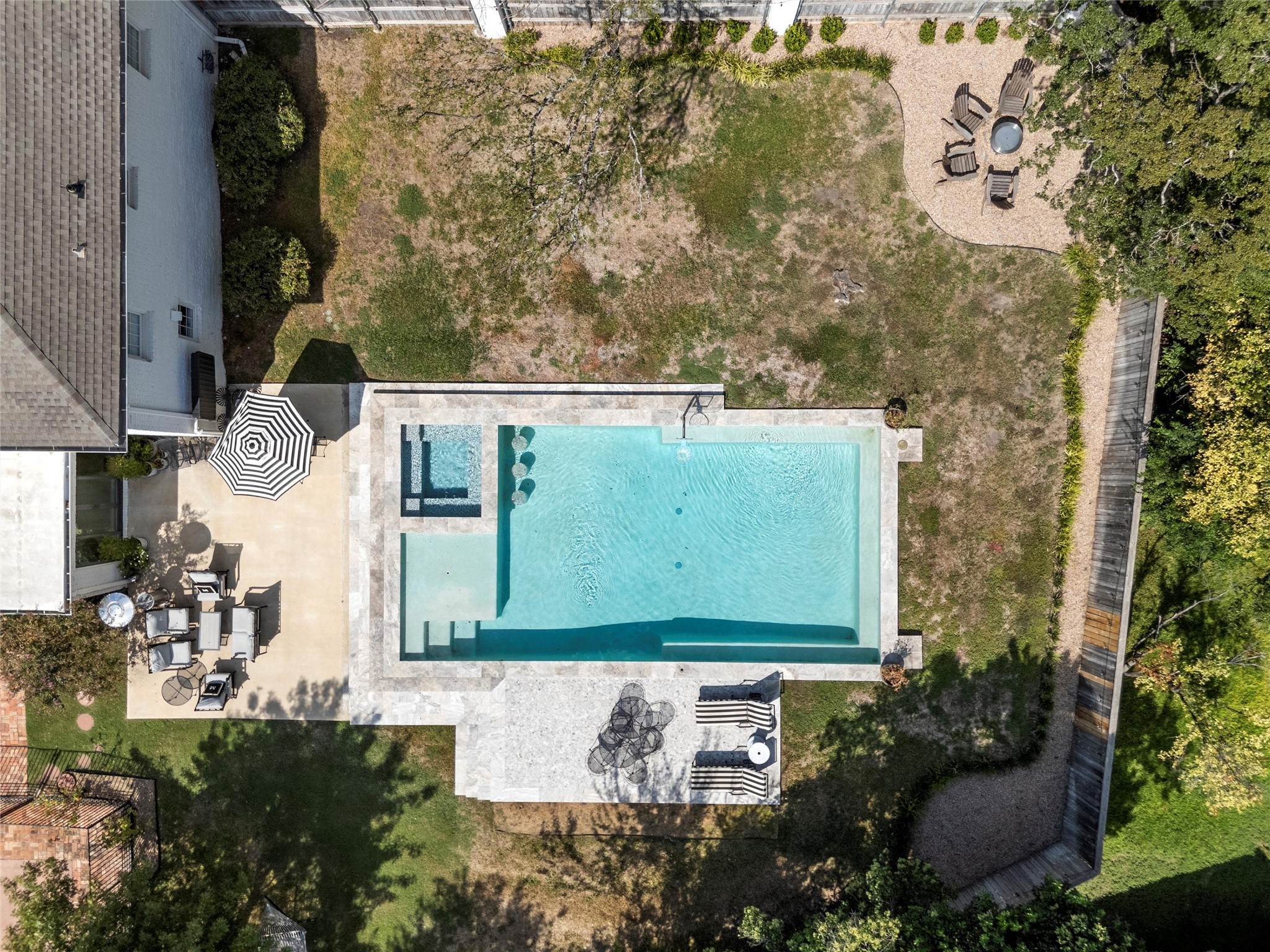 6710 Fish Pond Road Waco TX 76710
