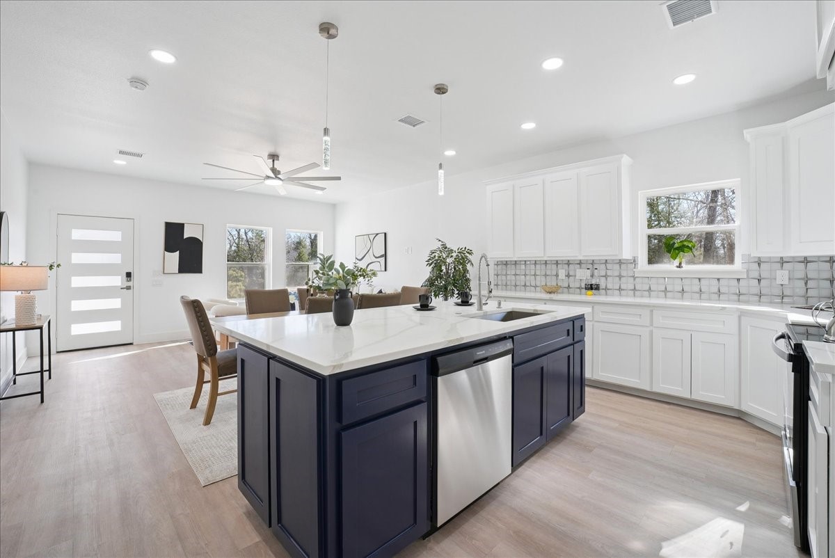 120 Running Deer Road Mabank TX 75156