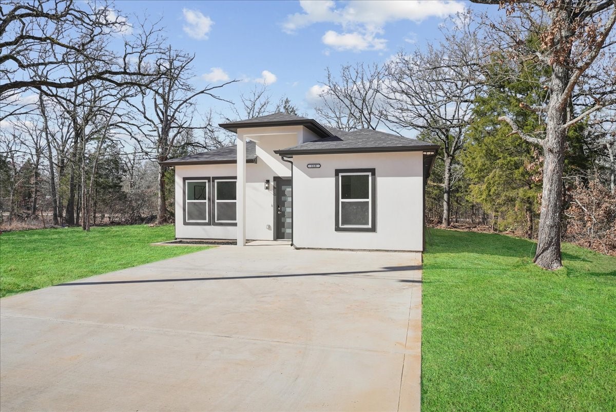 120 Running Deer Road Mabank TX 75156