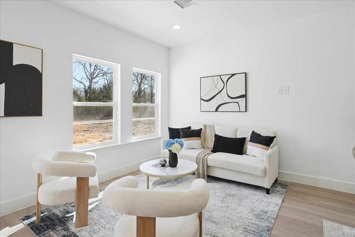 120 Running Deer Road Mabank TX 75156
