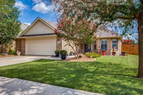 407 Bryn Mawr Lane Van Alstyne TX 75495