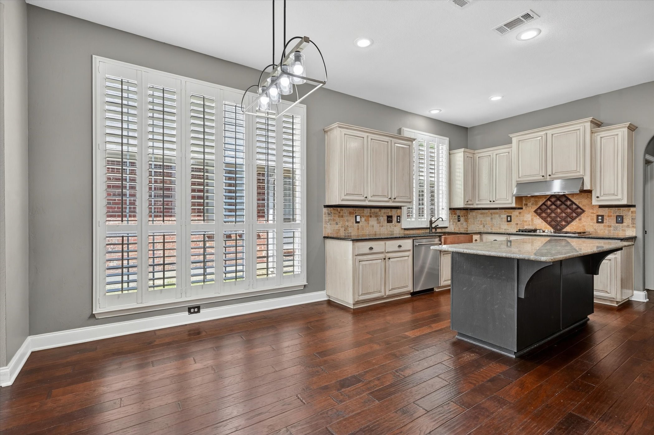 8611 Weston Lane Lantana TX 76226