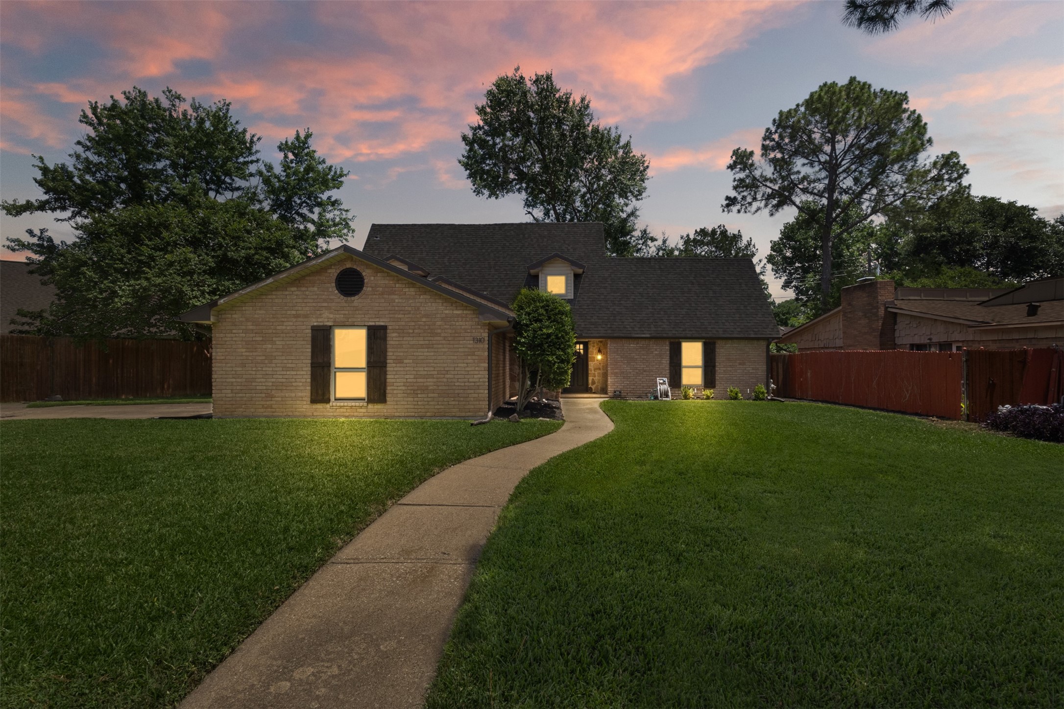 1310 Carriage Drive Irving TX 75062